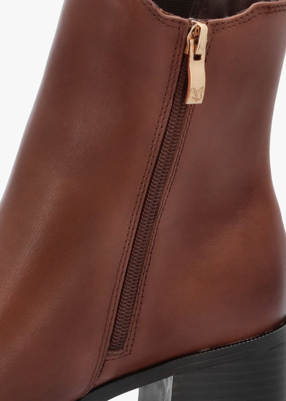 Tan Leather Block Heel Chelsea Boots