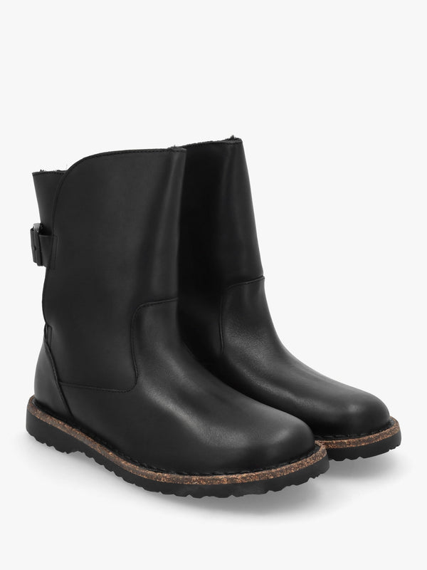 Uppsala Shearling Black Leather Ankle Boots