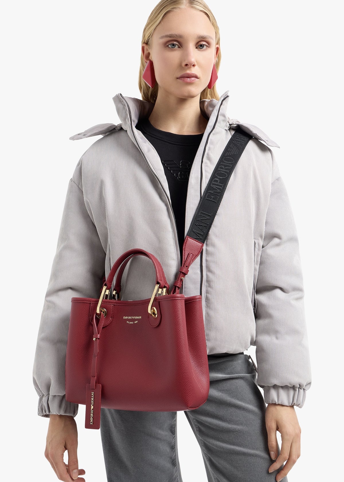 Vino Pebbled Shopper With Pouch