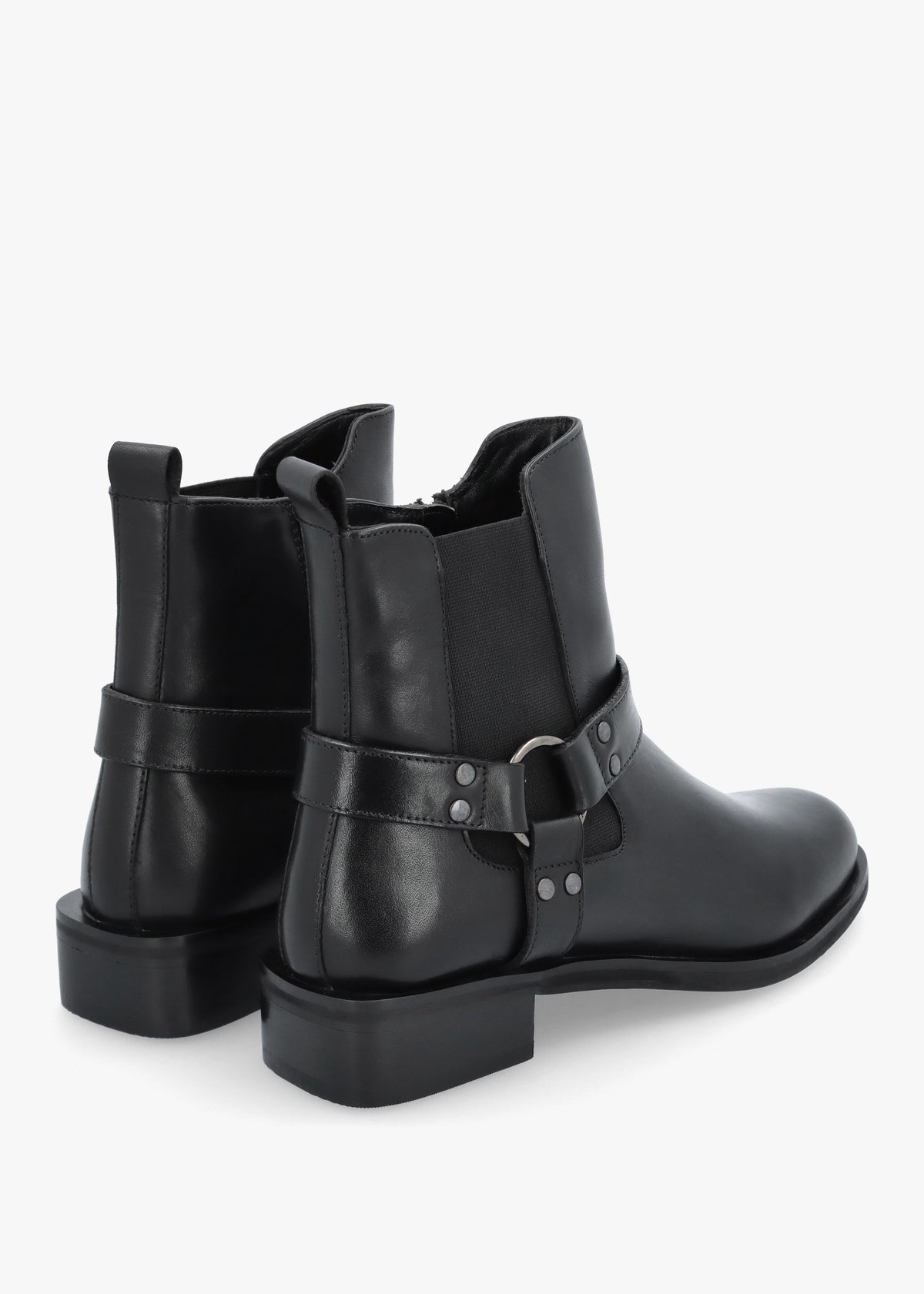 Palanne Black Leather Chelsea Boots