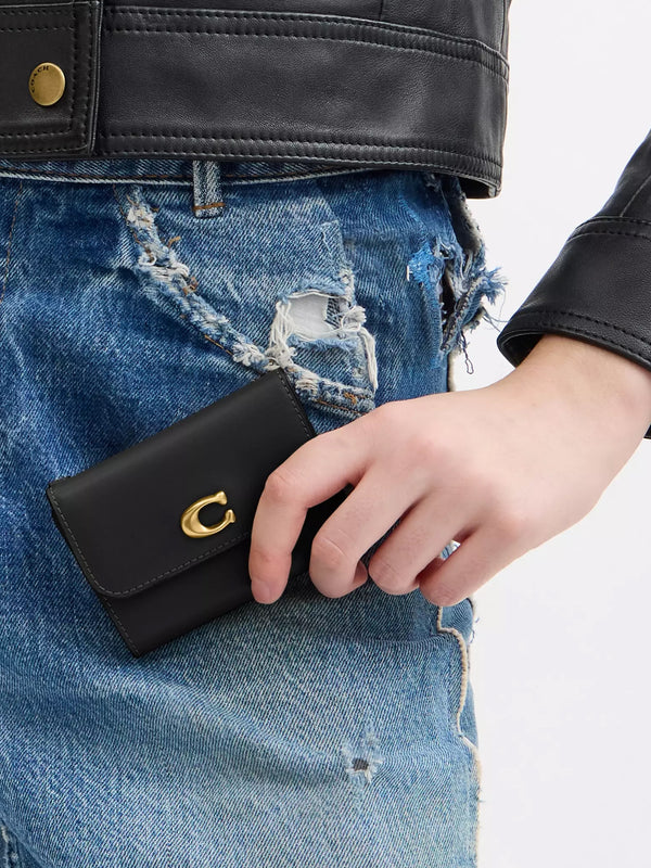 Essential Black Leather Card Holder Wallet