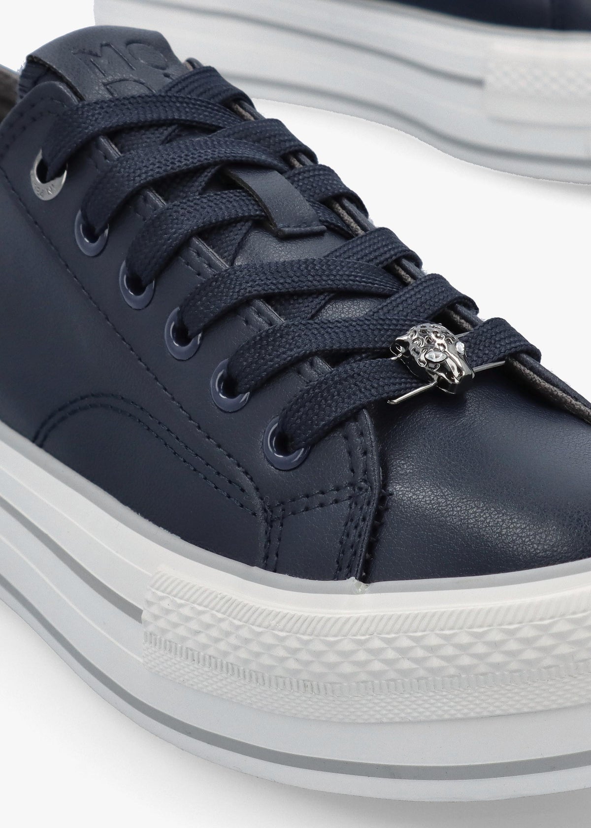 Bagnol Navy Leather Trainers