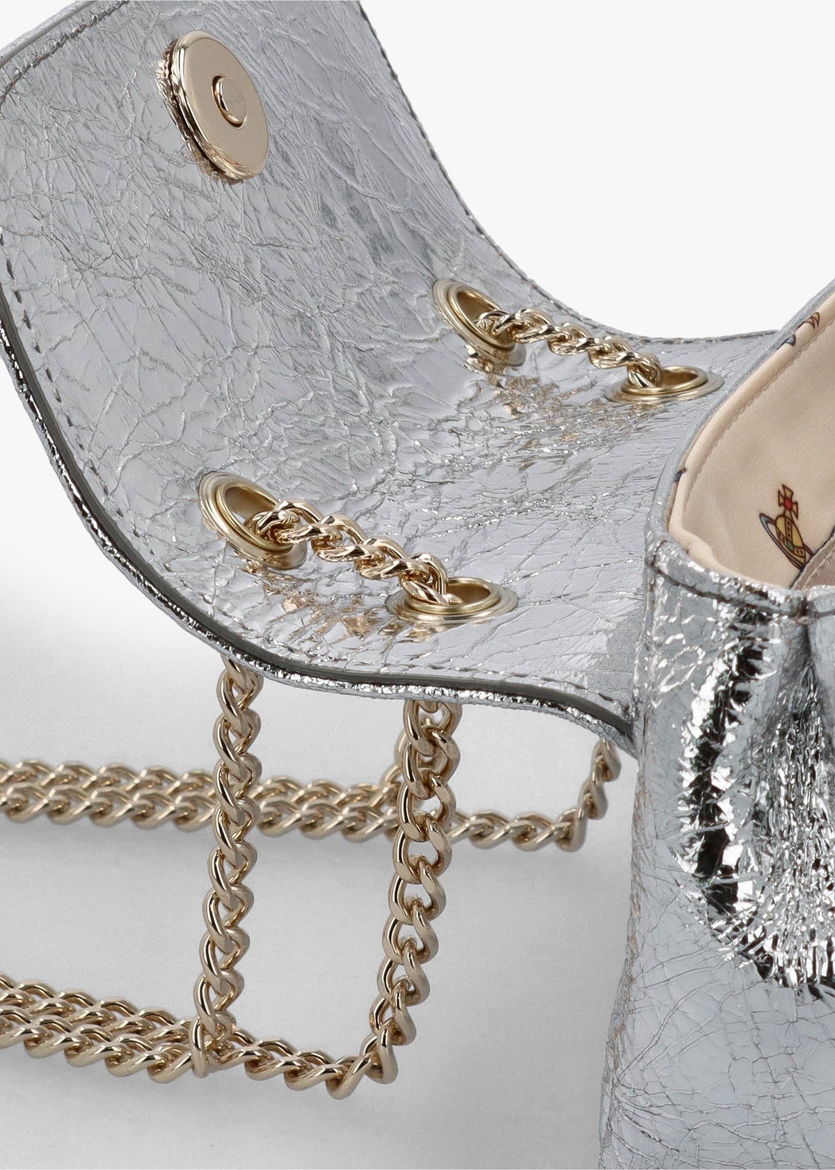 Small Silver Metallic Crinkle Leather Purse On A Chain