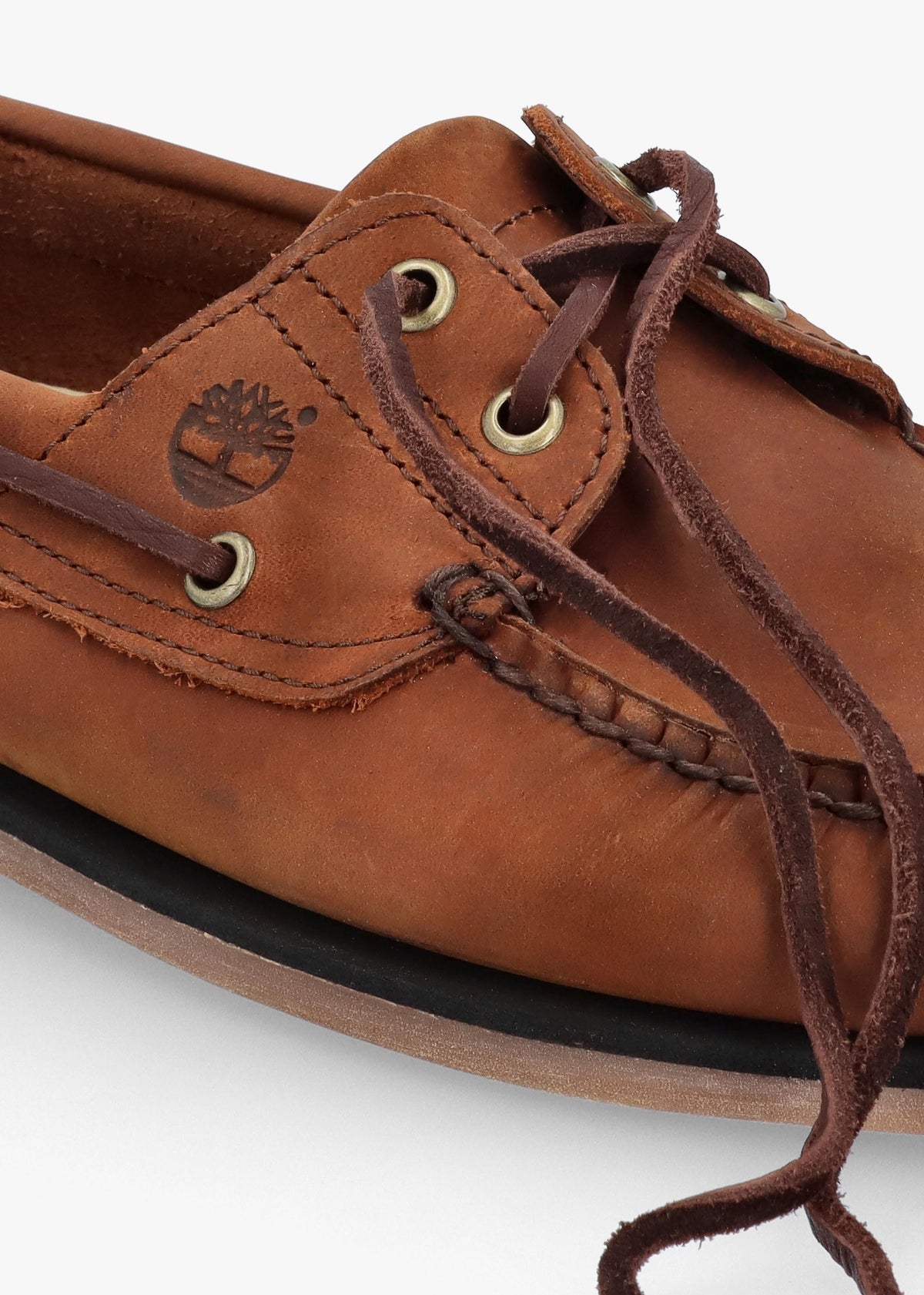 Men’s Classic Lace Up Medium Brown Nubuck Leather Boat Shoes