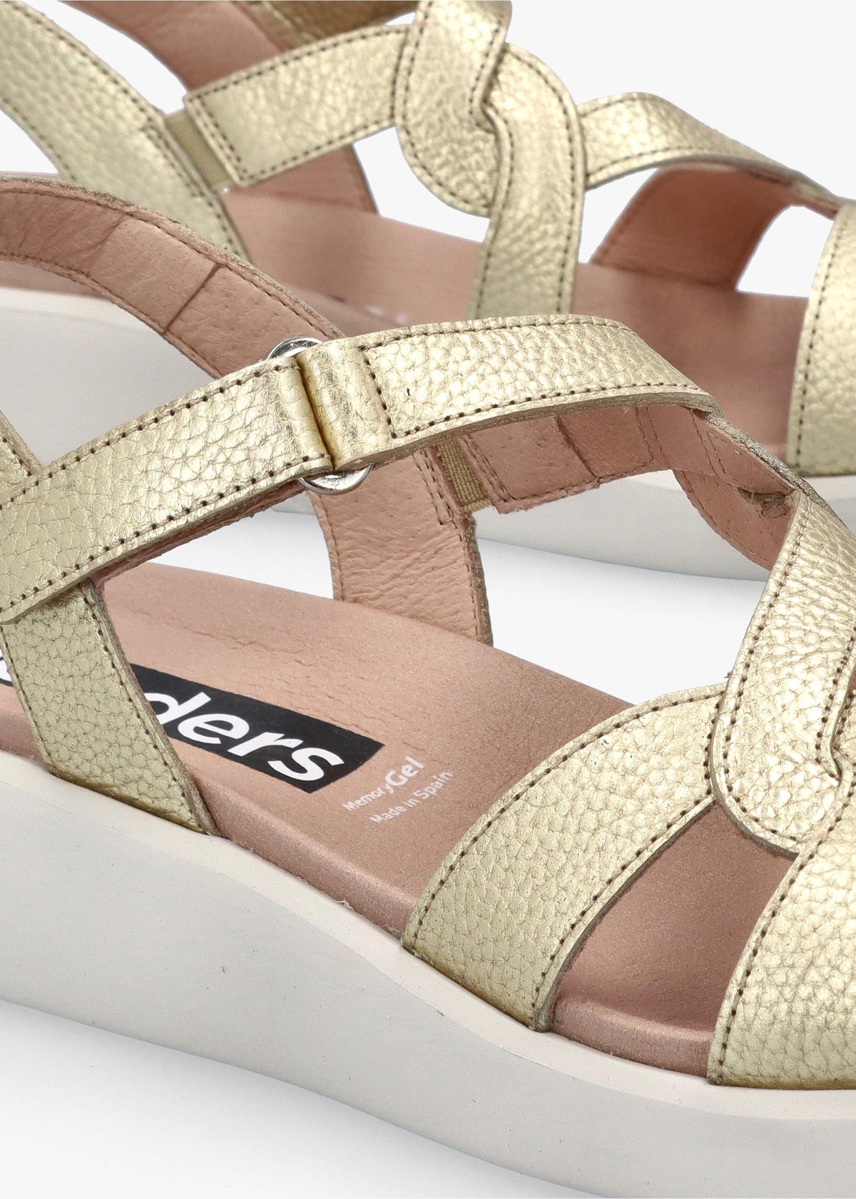 Cordelia Twist Gold Leather Sandals