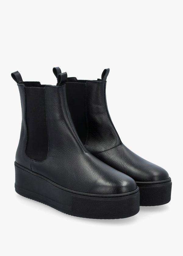 Tred Black Leather Flatform Chelsea Boots