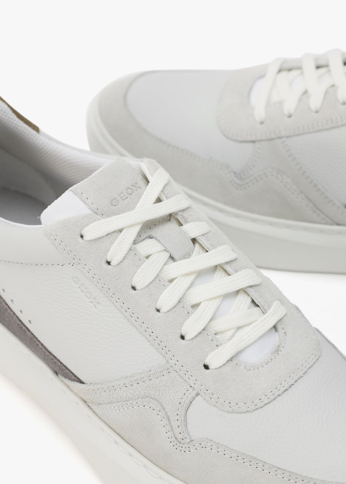 Men’s U Deiven Off White Anthracite Leather Trainers