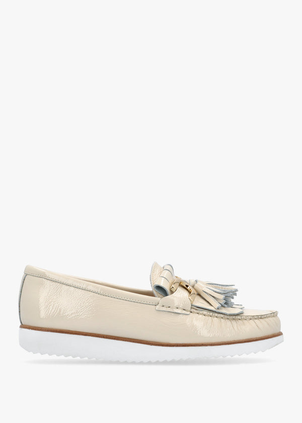 Passy Cream Patent Leather Tassel Loafers