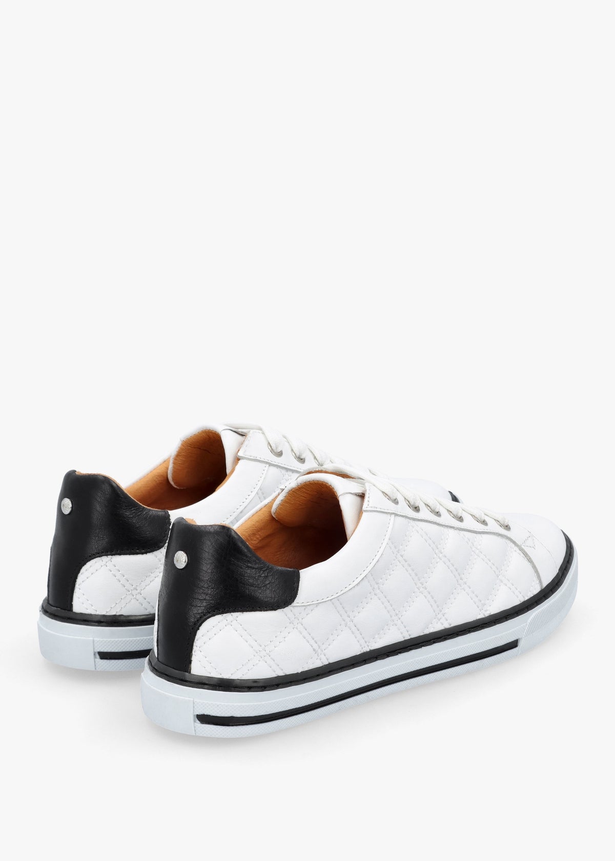 Arzon Diamond Quilted White Leather Trainers