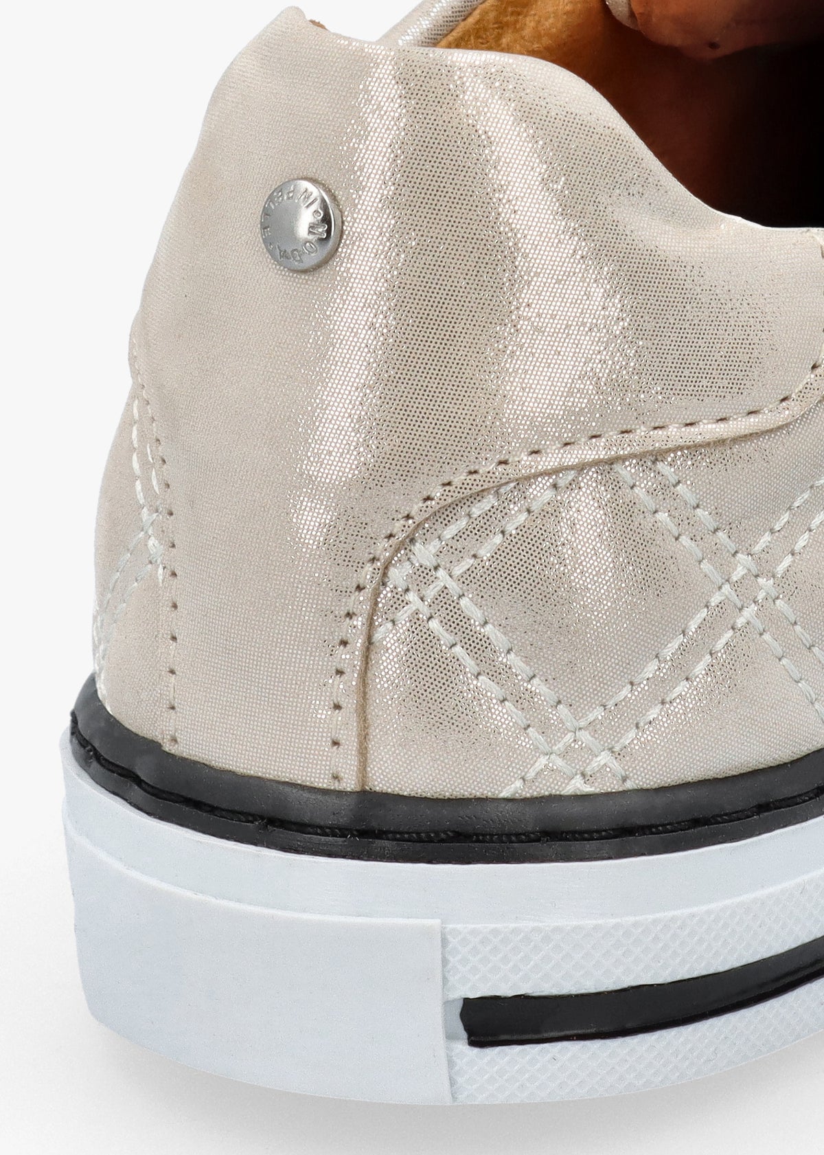 Arzon Diamond Quilted Stone Metallic Leather Trainers