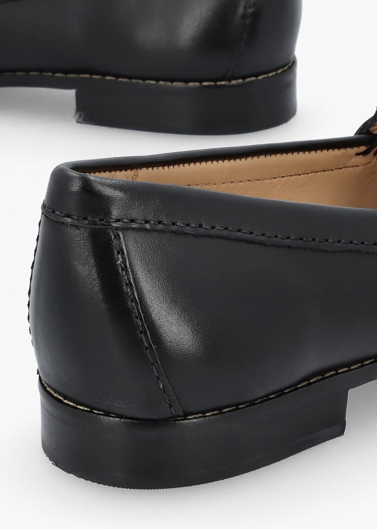 Galtro Black Smooth Leather Snaffle Loafers