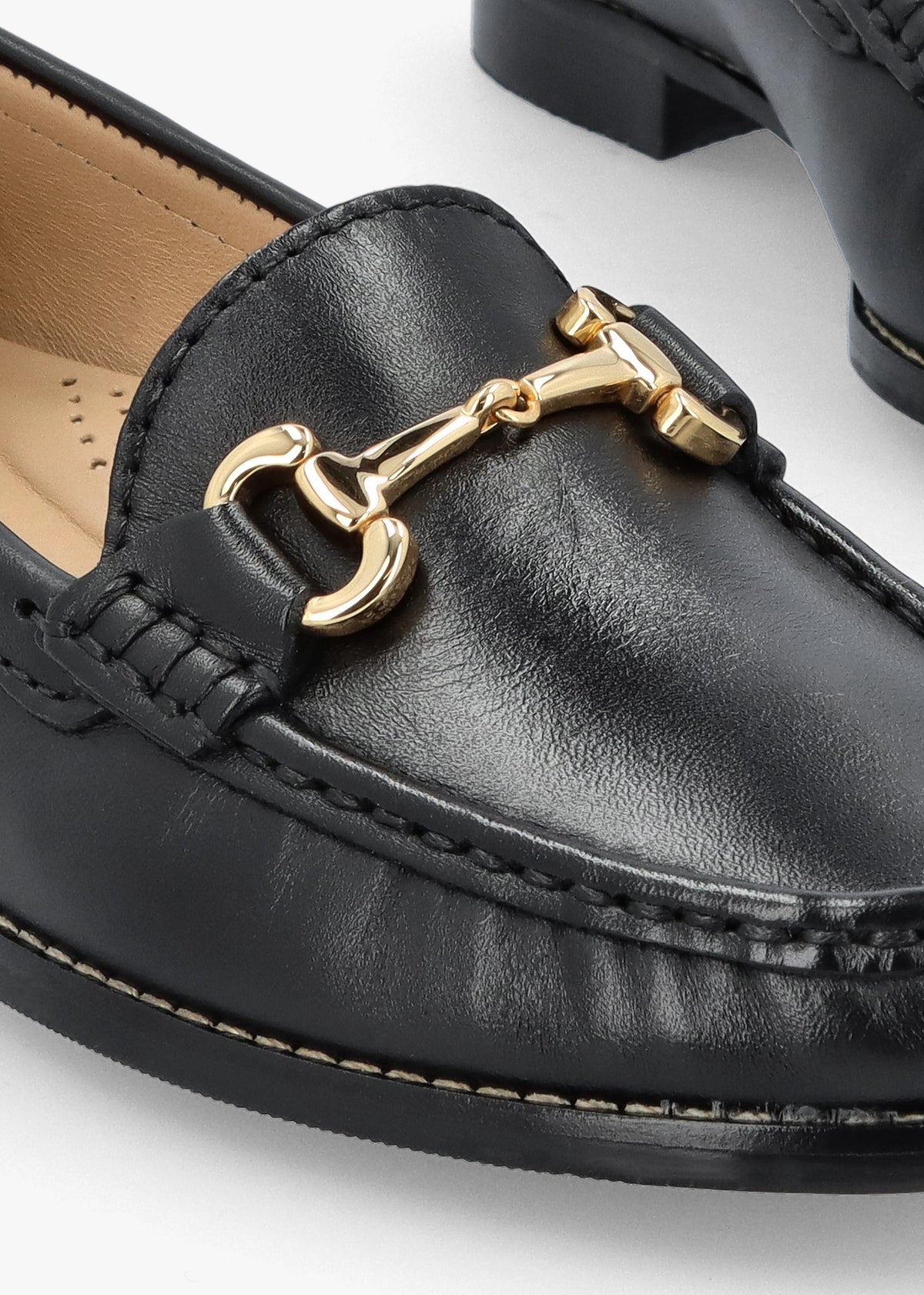 Galtro Black Smooth Leather Snaffle Loafers