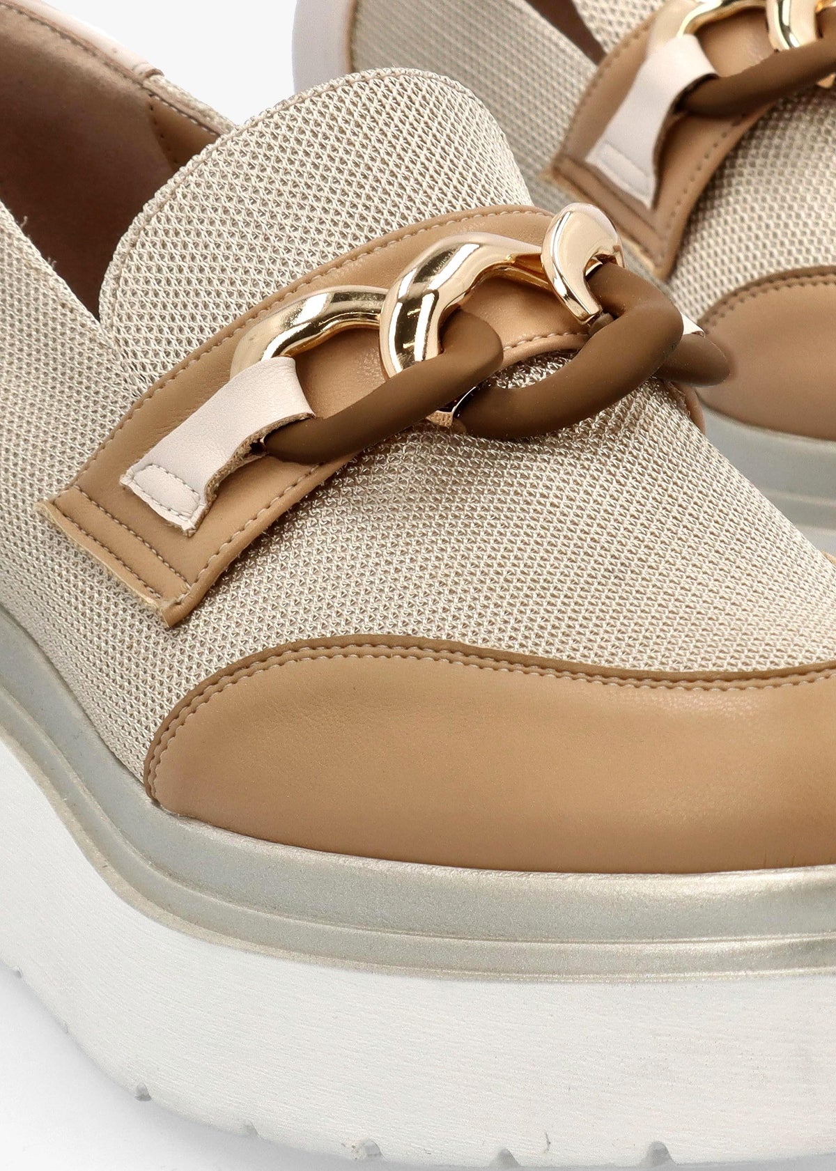 Chainy Beige Link Chain Flatform Loafers