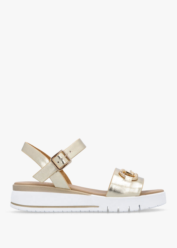 Rosnaf Gold Leather Snaffle Sandals