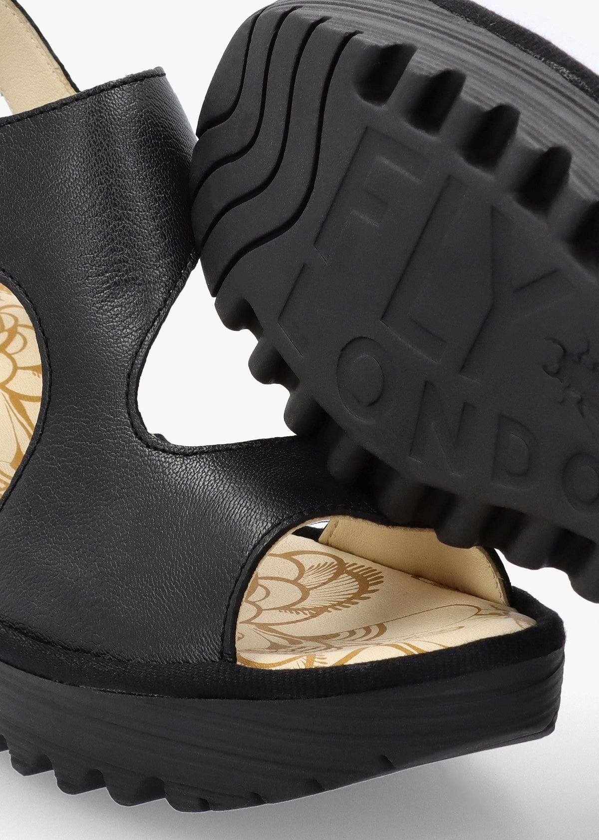 Yoxa Black Leather Wedge Sandals