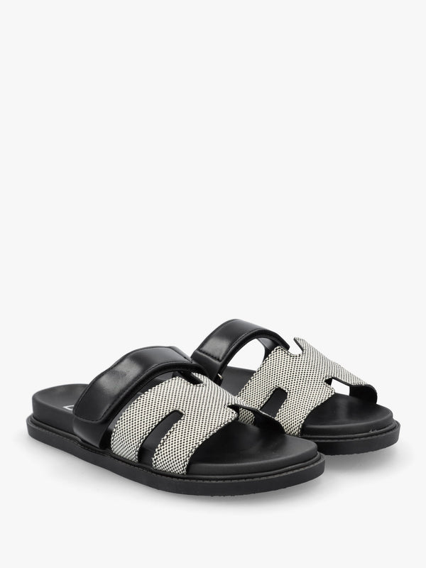 Yemmy Black & White H Bar Flat Mules