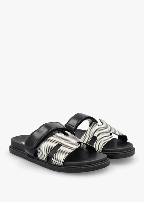 Yemmy Black & White H Bar Flat Mules
