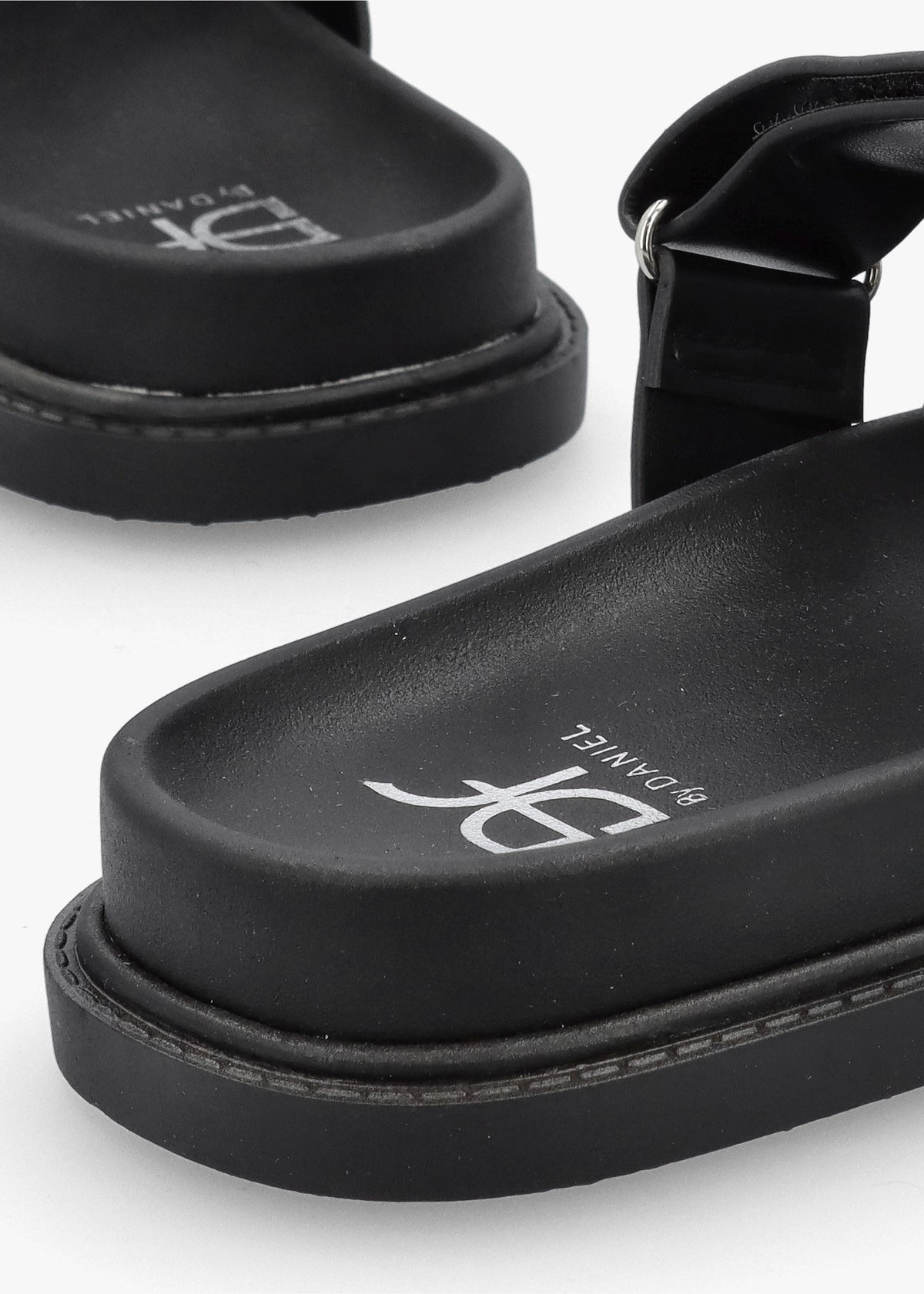 Yemmy Black & White H Bar Flat Mules