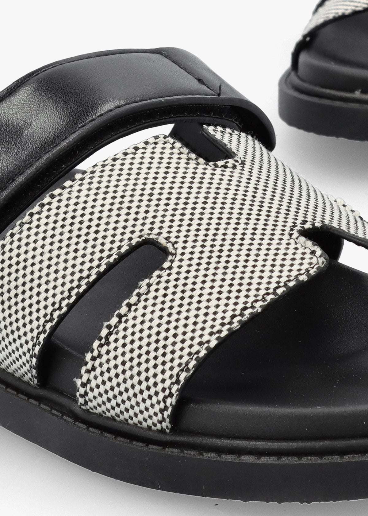 Yemmy Black & White H Bar Flat Mules