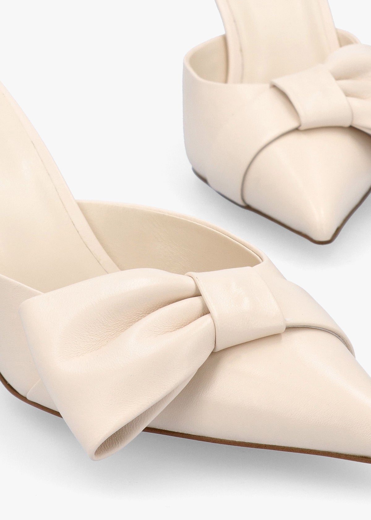 Erose Cream Leather Bow Heel Mules