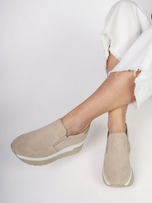 Commy Beige Suede Flatform Wedge Shoes