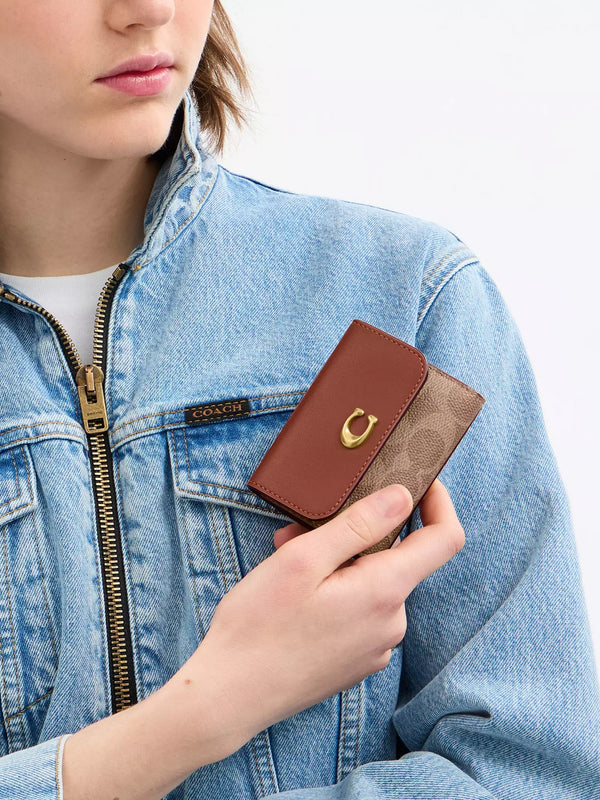 Essential Signature Coated Canvas Tan Caramel Card Holder Wallet