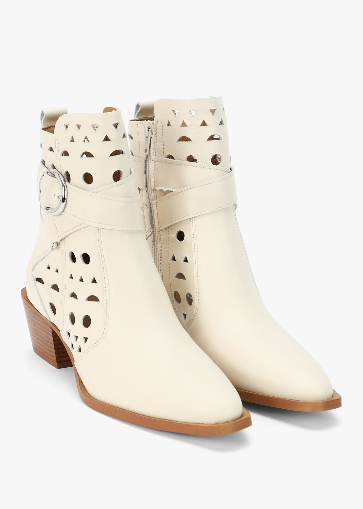 Apia Cream Leather Perforated Western Ankle Boots