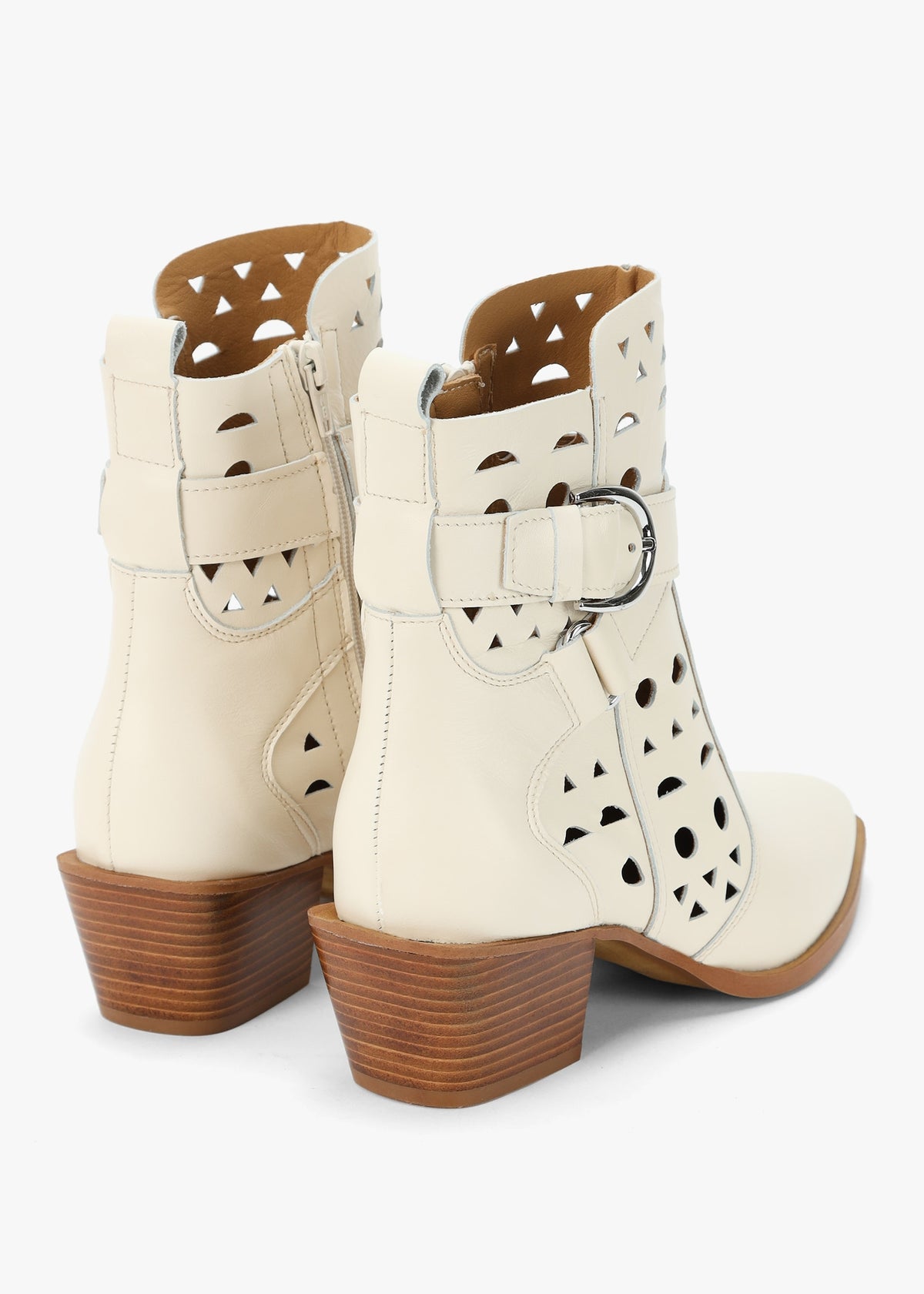 Apia Cream Leather Perforated Western Ankle Boots