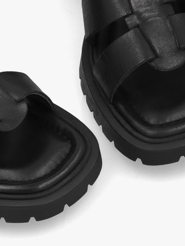 Ifish Black Leather Gladiator Sandals