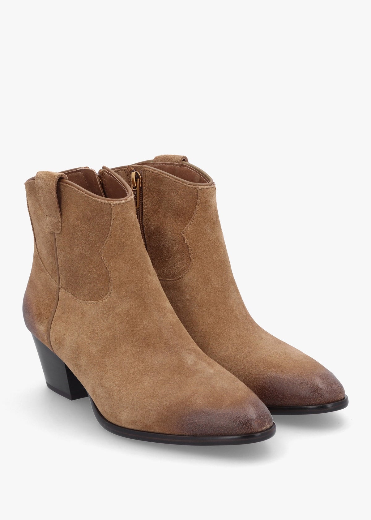 Fame II Land Suede Western Ankle Boots