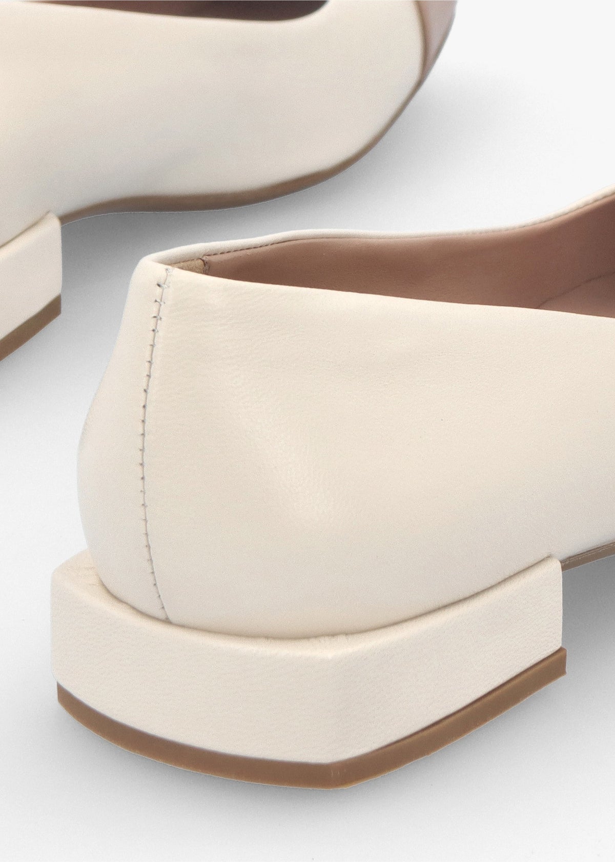 Saria Cream Leather Toe Cap Pumps