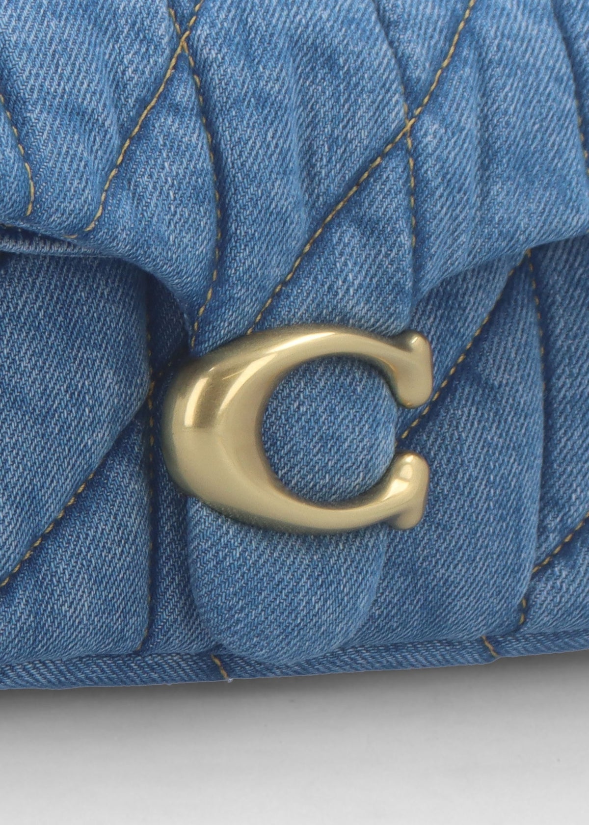 Tabby 20 Quilted Indigo Denim Shoulder Bag