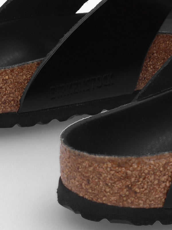 Gizeh Big Buckle High-Shine Black Leather Toe Post Sandals