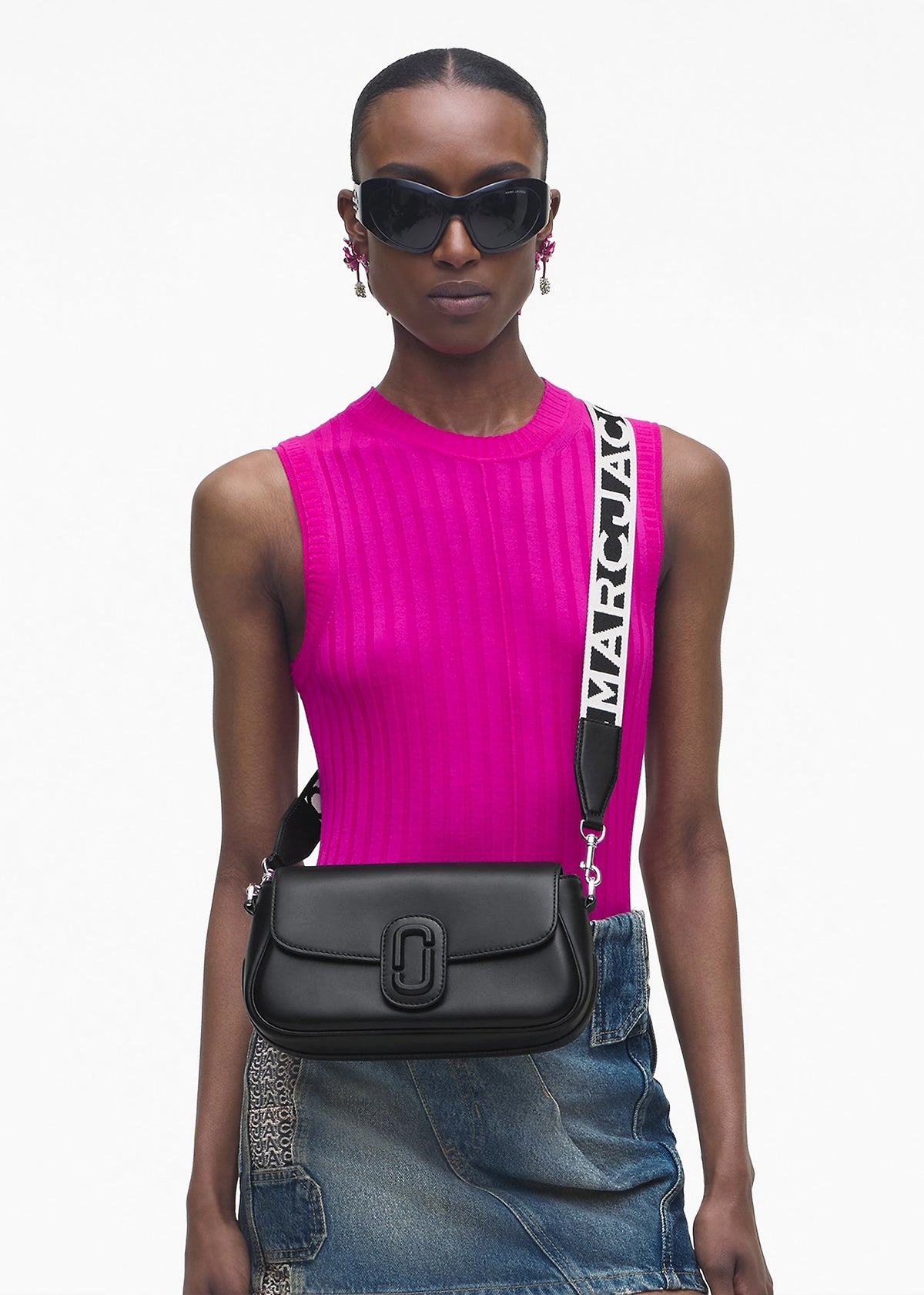 The Large Clover Black Leather Shoulder Bag
