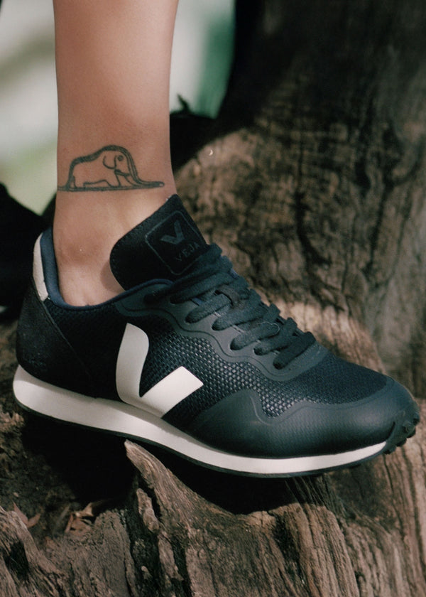 Women’s SDU TPU B-Mesh Vegan Black White Trainers