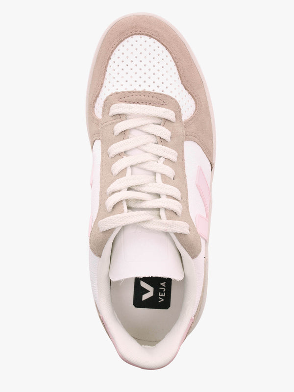 V-10 Chromefree Leather Extra White Petale Sahara Trainers