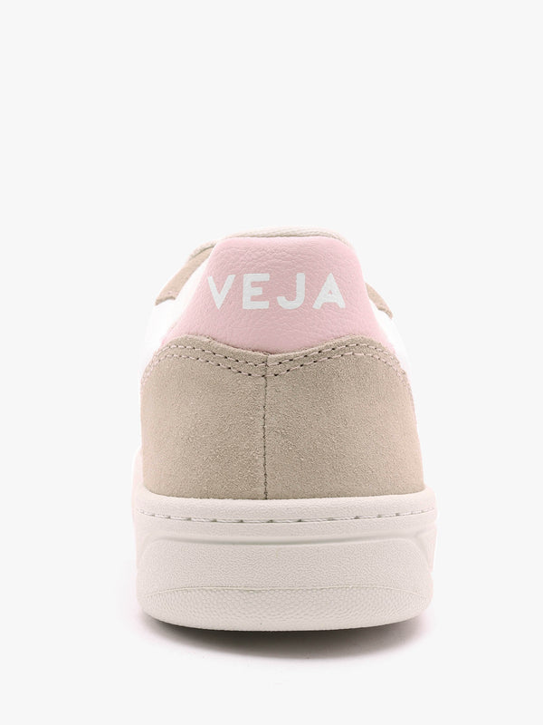 V-10 Chromefree Leather Extra White Petale Sahara Trainers