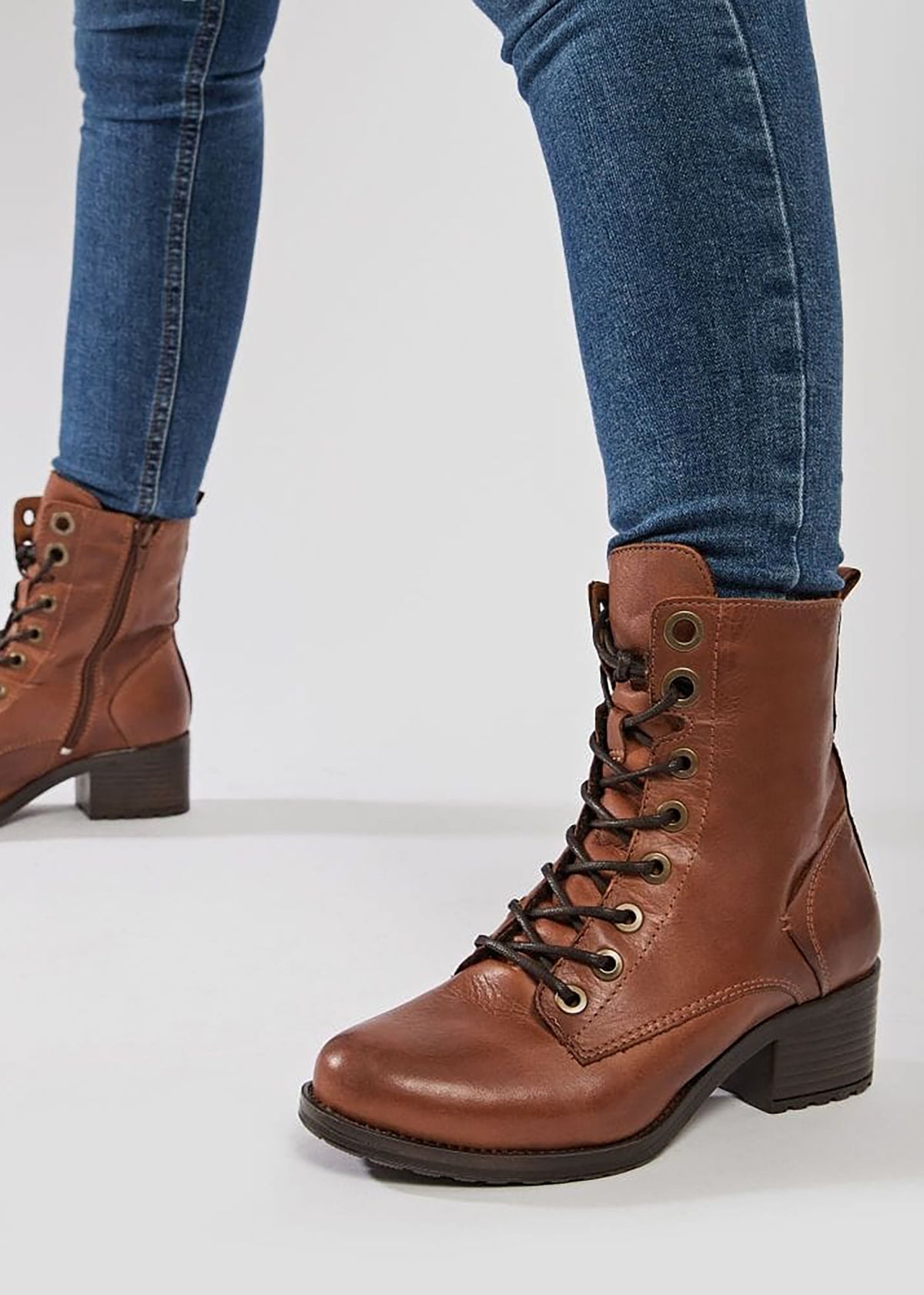 Bezzie Tan Leather Block Heel Ankle Boots