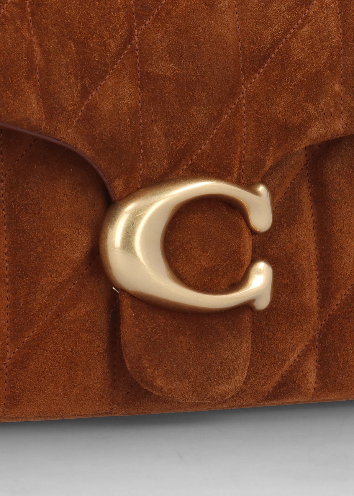 Tabby Quilted 26 Warm Brown Suede Shoulder Bag