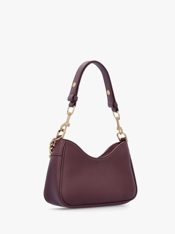 Chain Logo Vino Leather Shoulder Bag