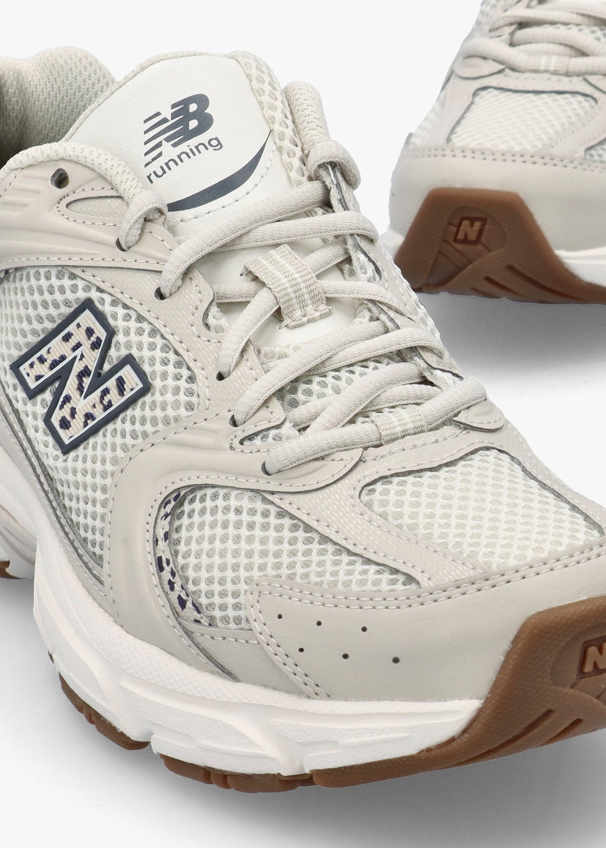 Women's 530 Moonbeam Sea Salt Mesh Running Trainers