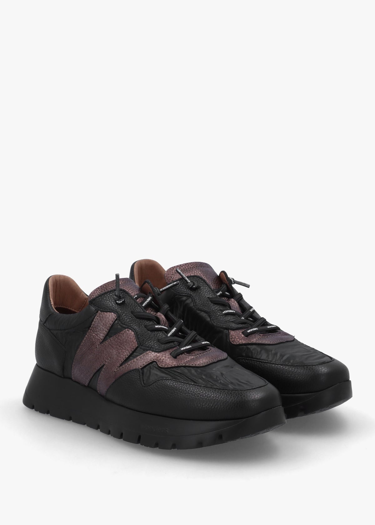 Odisei 91 Black Metallic Leather & Nylon Trainers