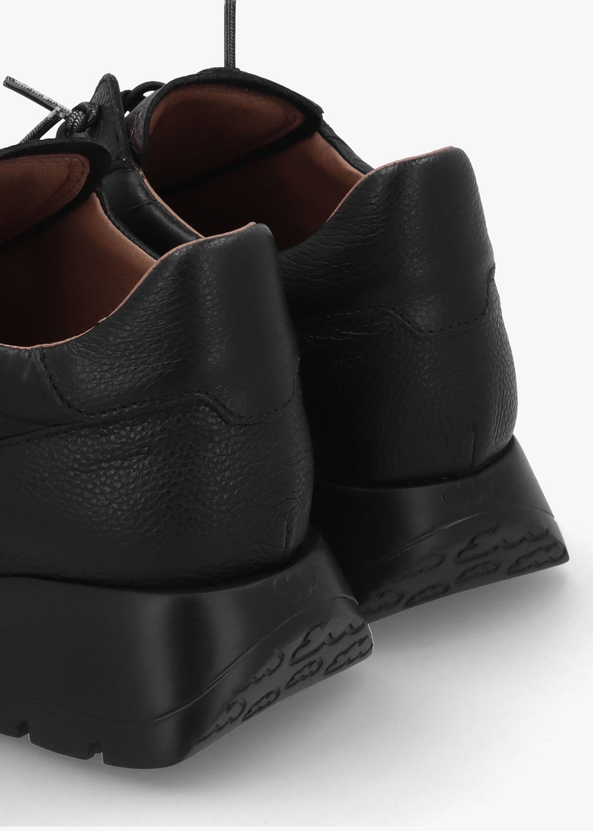 Odisei 91 Black Metallic Leather & Nylon Trainers