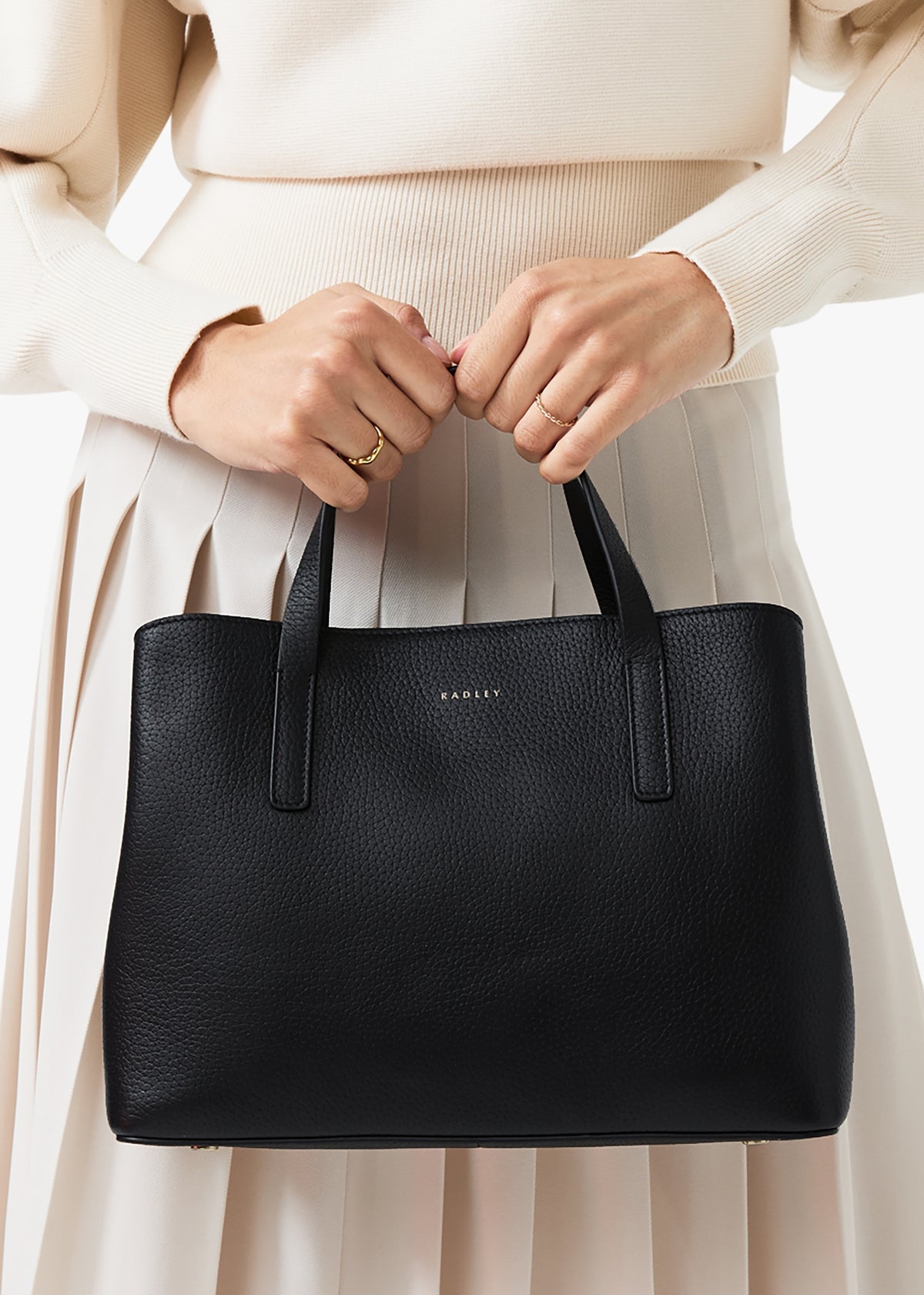 Medium Dukes Place Black Leather Grab Bag