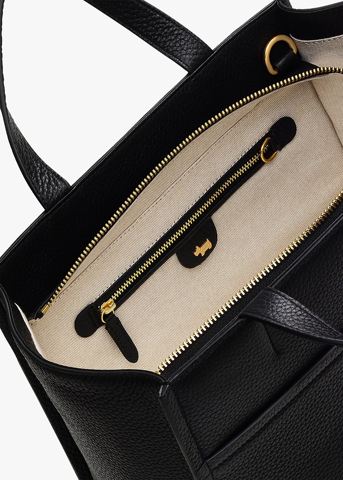 Medium Oak Black Street Saddle Leather Grab Bag