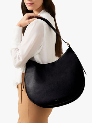 Kensington Place Black Leather Shoulder Bag