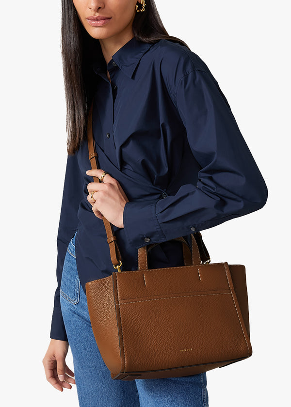Medium Oak Tan Street Saddle Leather Grab Bag