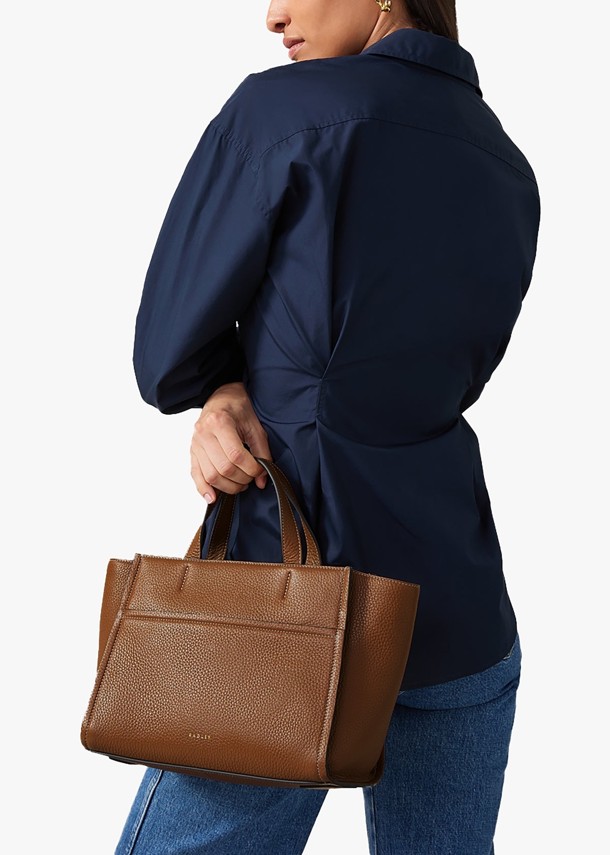 Medium Oak Tan Street Saddle Leather Grab Bag