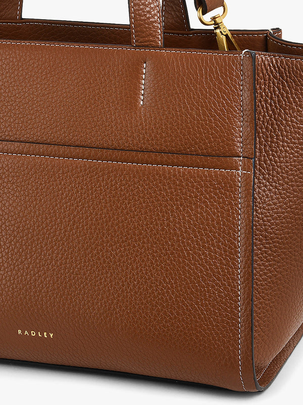 Medium Oak Tan Street Saddle Leather Grab Bag