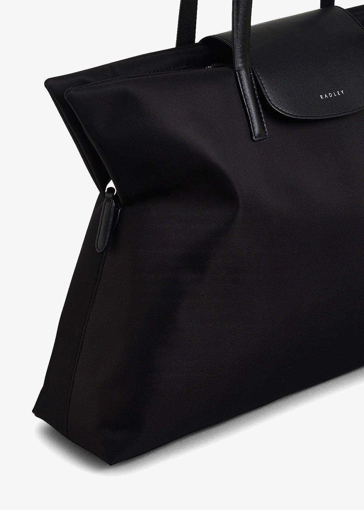 Medium Pockets Top Zip Black Tote Bag